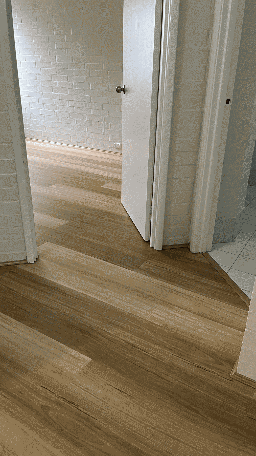 Hybrid Flooring ( Blackbutt ) image 1