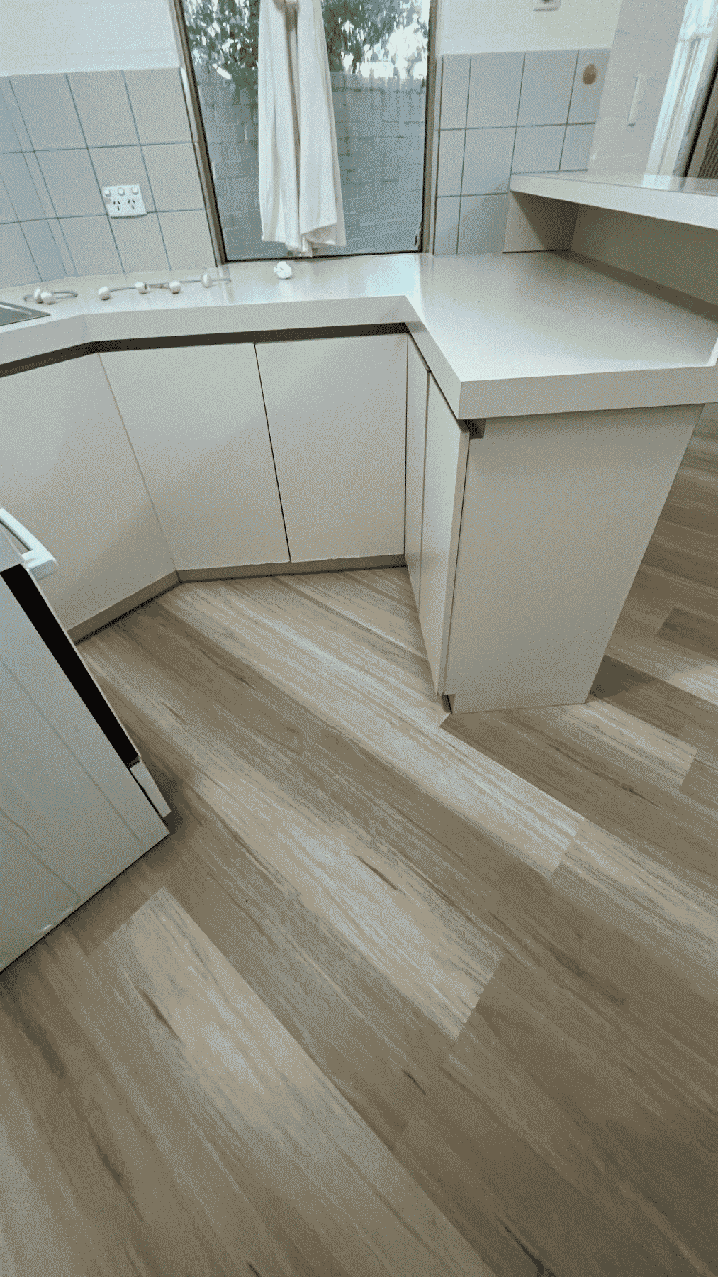 Hybrid Flooring ( Blackbutt ) image 5
